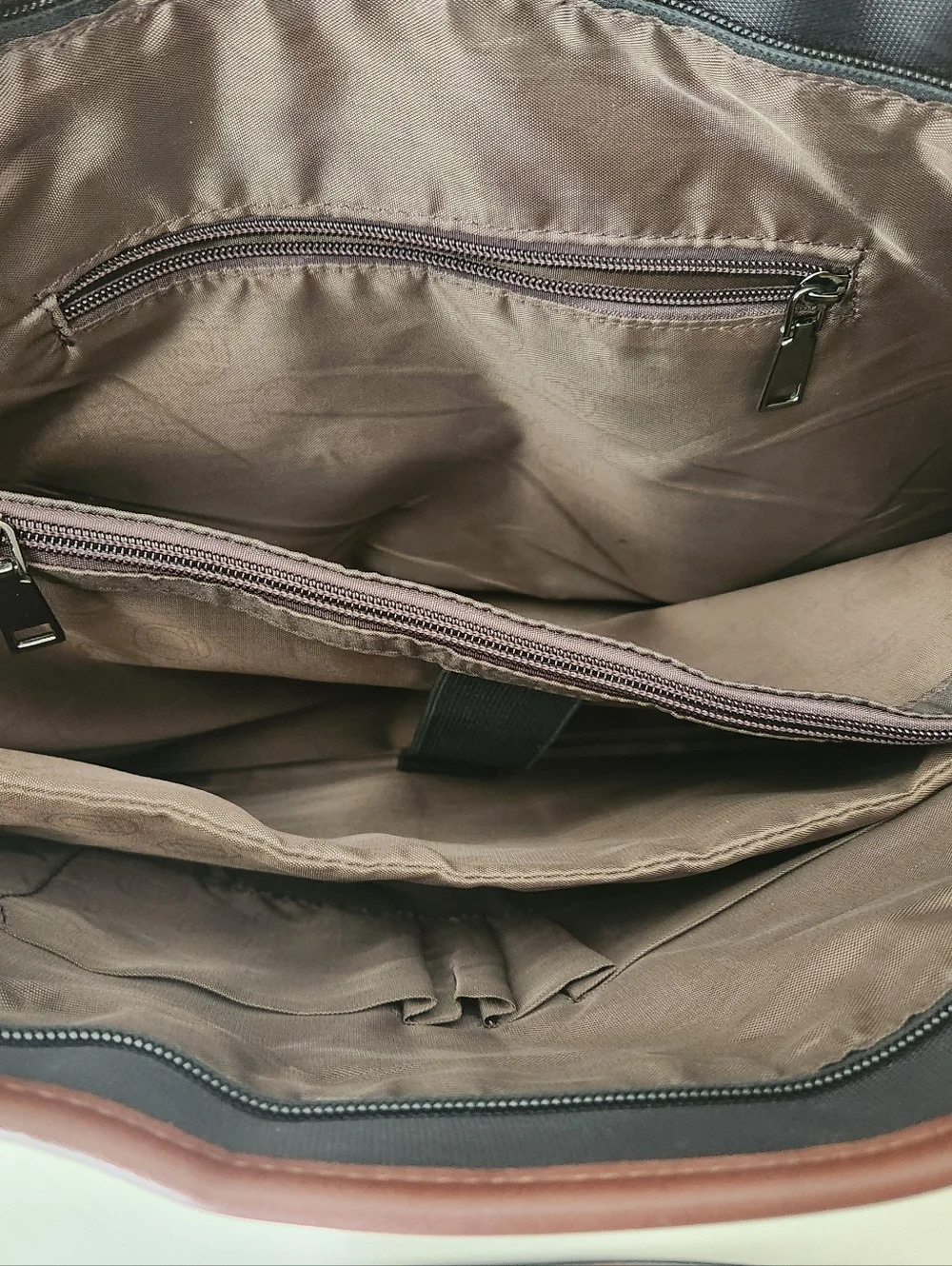 Finmor laptop bag